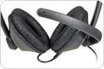 Noise-canceling mic delivers clear voice transmissions