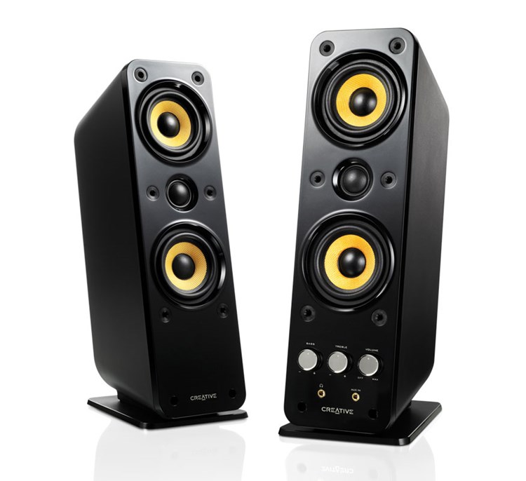 Creative GigaWorks T40 Series II - 3ドライバーMTM構成＆BassXPortで 