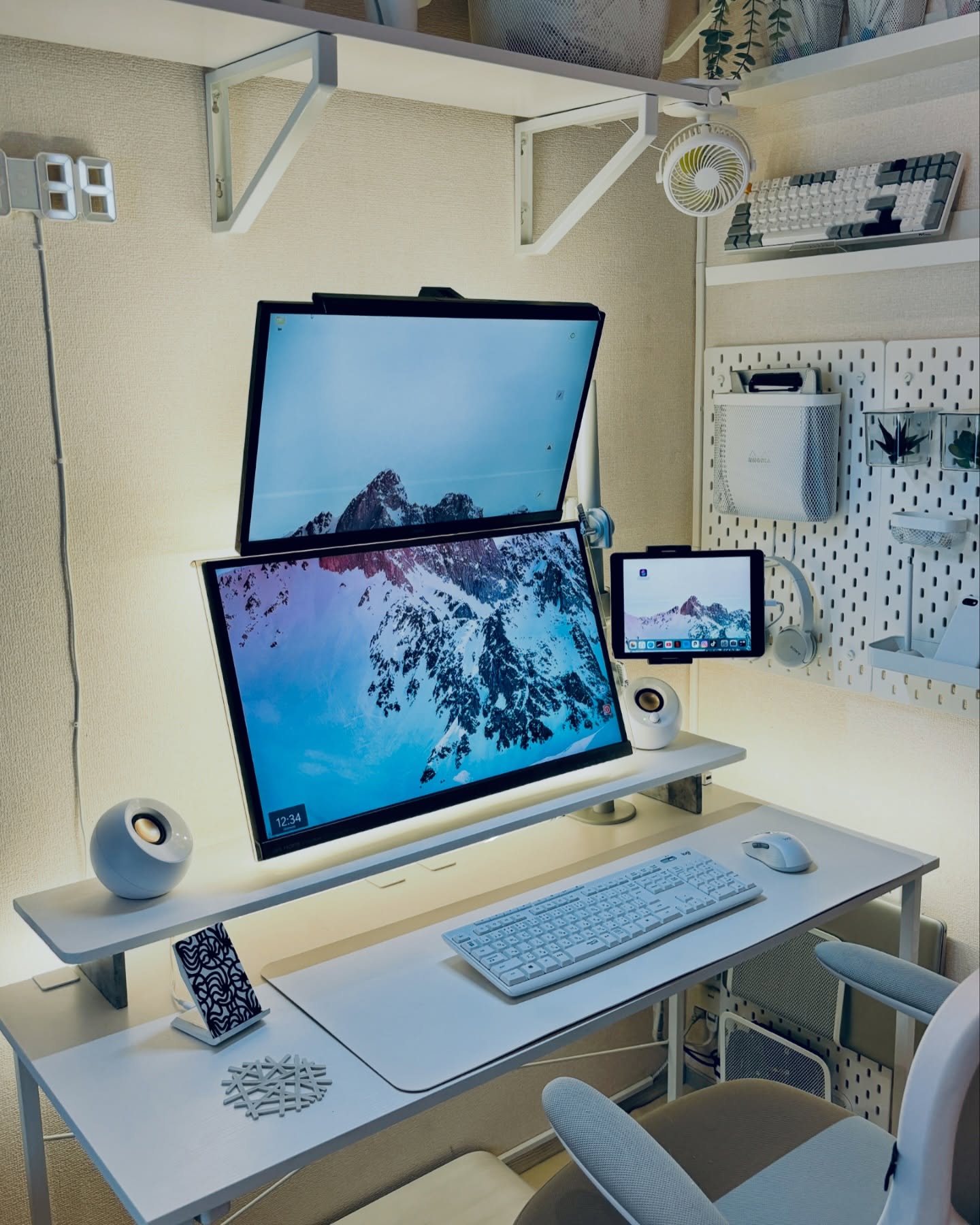 Creative Pebble - Modern 2.0 USB-powered Desktop Speakers - Creative ...